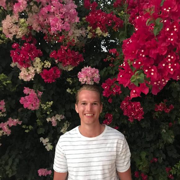 Meet your Posher, Curtis - Picture 1 of 1